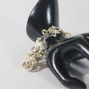 Mixed Metal Chain Bracelet Leaf And Rhinestone Motif Coroesque